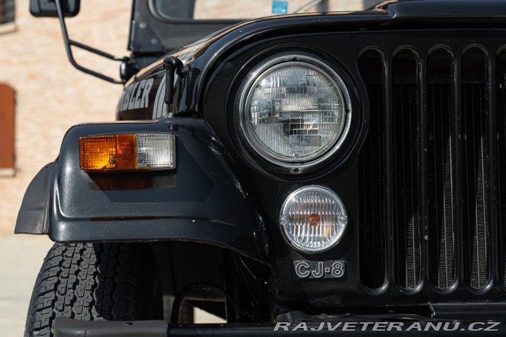 Jeep CJ CJ-8 SCRAMBLER 1984