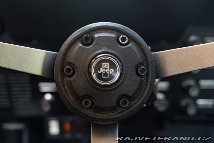 Jeep CJ CJ-8 SCRAMBLER 1984
