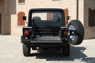 Jeep CJ CJ-8 SCRAMBLER 1984