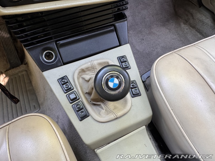 BMW 5 E28 528e 1984