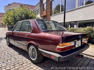 BMW 5 E28 528e 1984