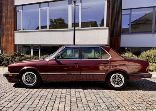 BMW 5 E28 528e 1984