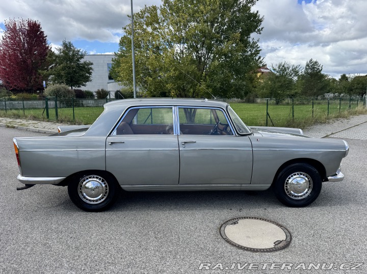 Peugeot 404 1.6 56kW 1962