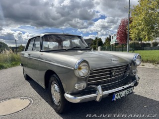 Peugeot 404 1.6 56kW 1962