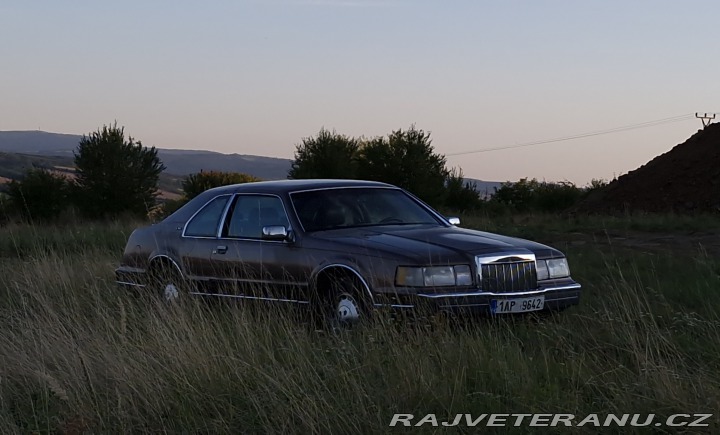 Lincoln Mark VII 1987
