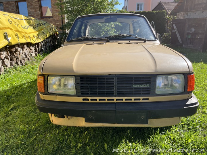 Škoda 120 1987
