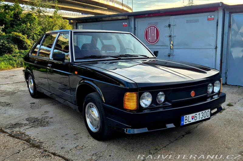 Tatra 613 
