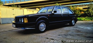 Tatra 613  1988
