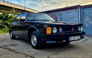 Tatra 613  1988