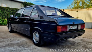 Tatra 613  1988
