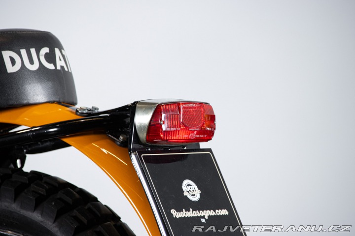 Ducati 250 SCRAMBLER 1971