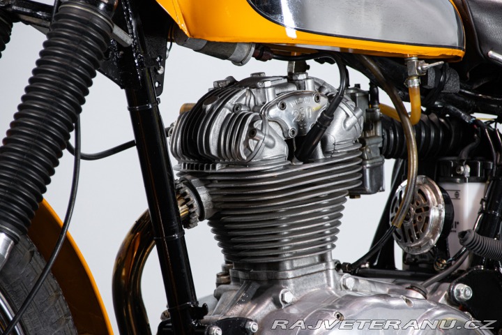 Ducati 250 SCRAMBLER 1971