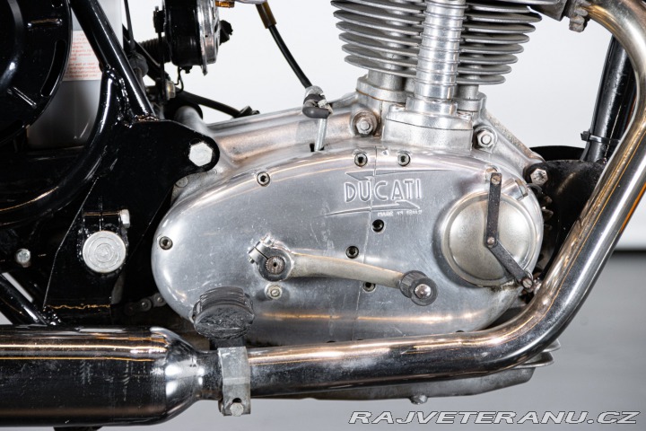 Ducati 250 SCRAMBLER 1971