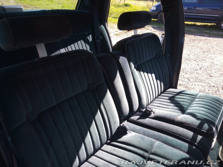 Ford LTD Crown Victoria 1990