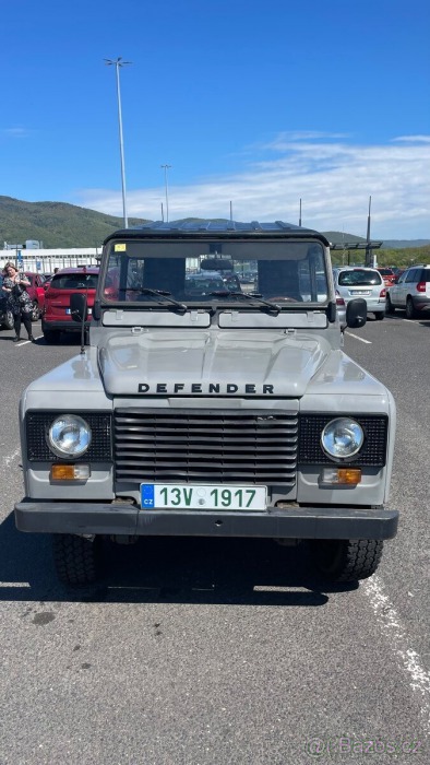 Land Rover Defender 2,5   DEFENDER