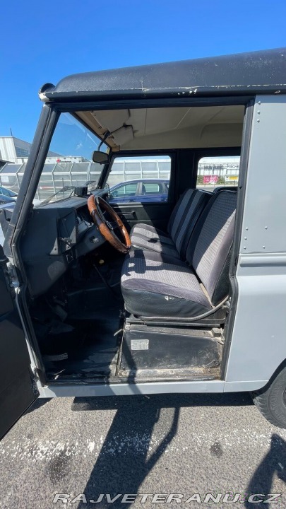 Land Rover Defender 2,5 DEFENDER 1990