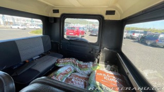Land Rover Defender 2,5   DEFENDER 1990