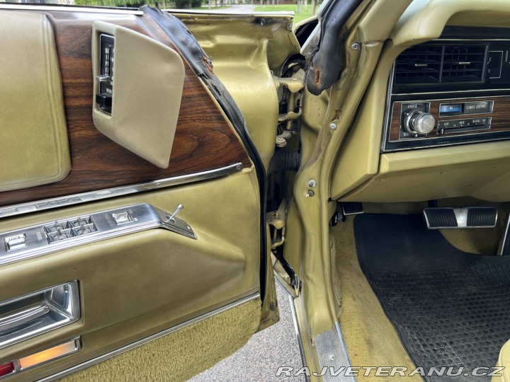 Cadillac Coupe de Ville 1973