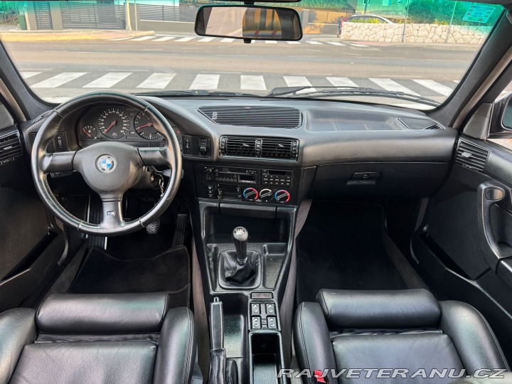 BMW M5 E34 1990