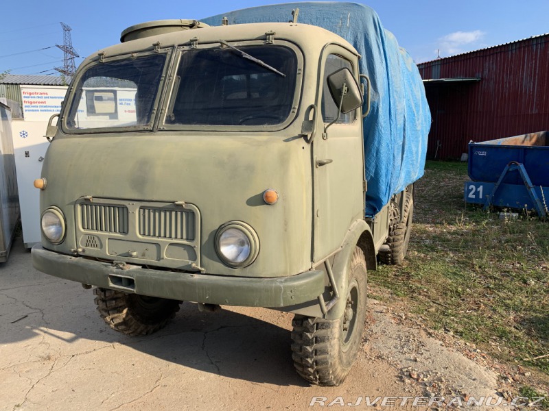 Tatra 805 