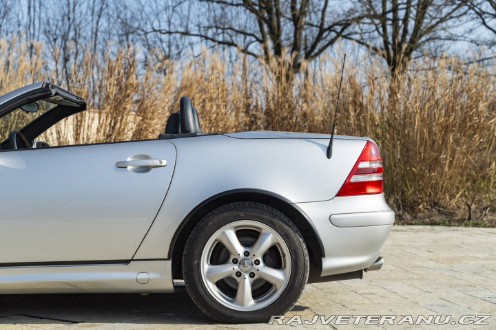 Mercedes-Benz SLK 320 ROADSTER 2001