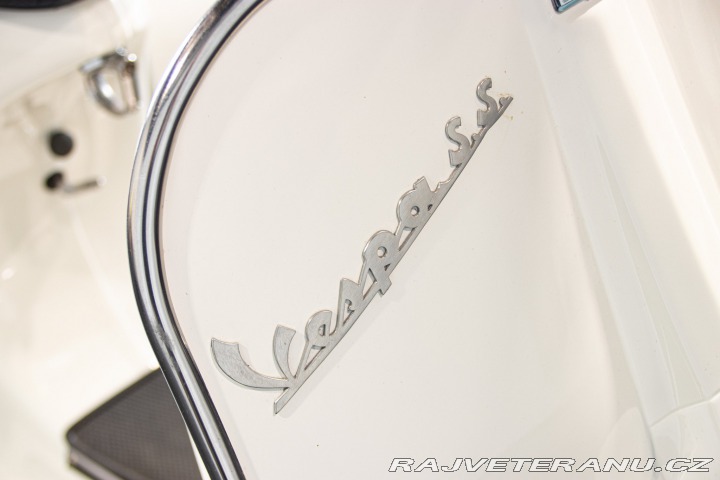 Piaggio Vespa 180 SS 1964