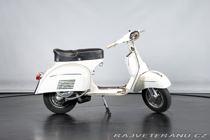 Piaggio Vespa 180 SS 1964