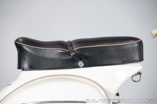 Piaggio Vespa 180 SS 1964