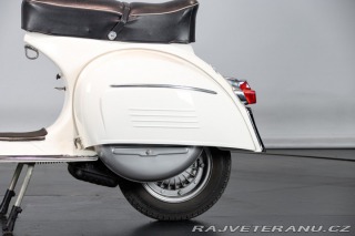 Piaggio Vespa 180 SS 1964