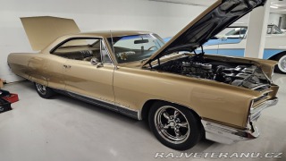 Pontiac Bonneville 389 V8 1966
