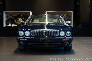 Daimler Ostatní modely V8 LWB 1997