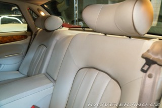 Daimler Ostatní modely V8 LWB 1997