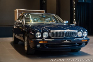 Daimler Ostatní modely V8 LWB 1997