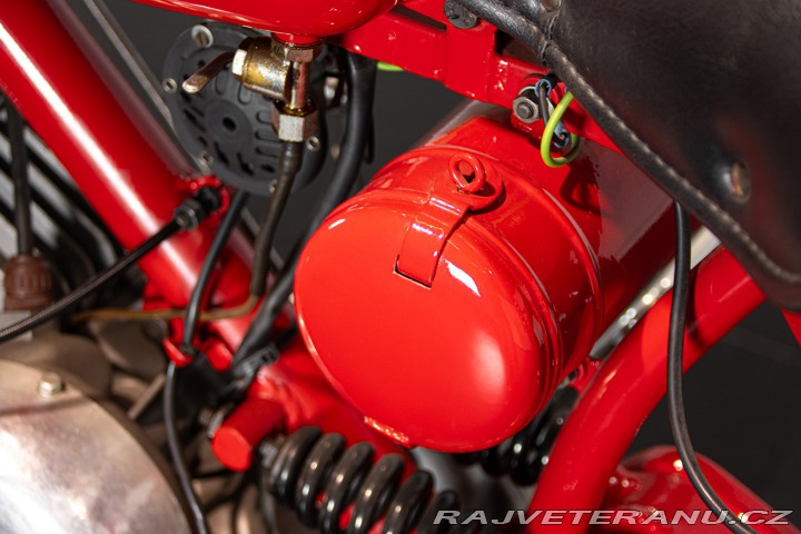 Moto Guzzi Ostatní modely MOTOLEGGERA 1948