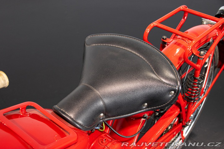 Moto Guzzi Ostatní modely MOTOLEGGERA 1948