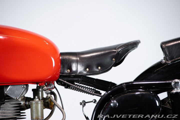 Ostatní značky Ostatní modely Gilera SATURNO SPORT 500 1954