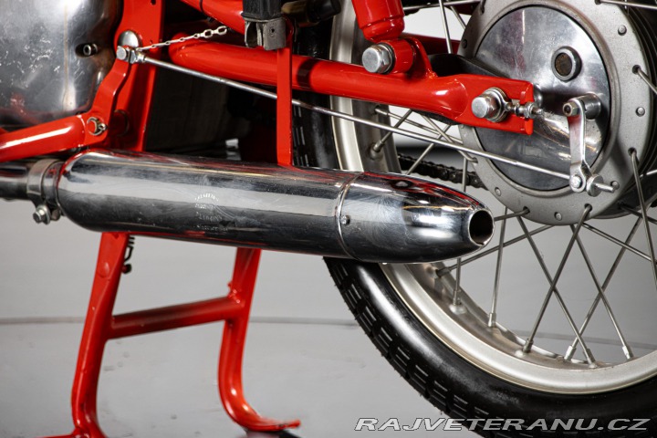 Ostatní značky Ostatní modely Gilera 175 1958