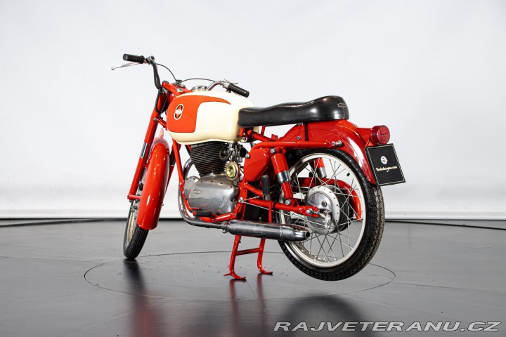 Ostatní značky Ostatní modely Gilera 175 1958