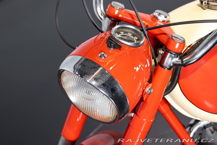 Ostatní značky Ostatní modely Gilera 175 1958