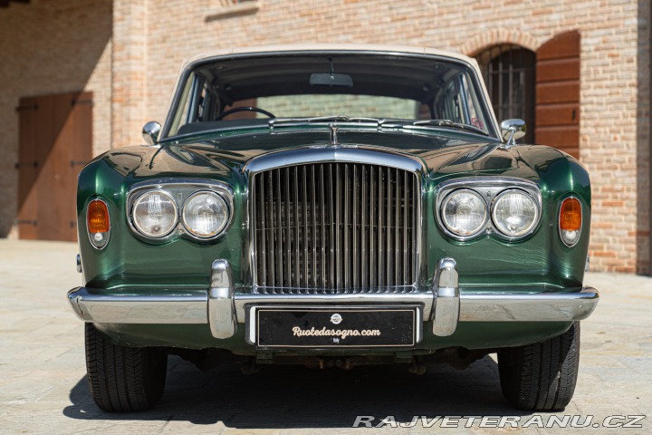 Bentley T1 1973