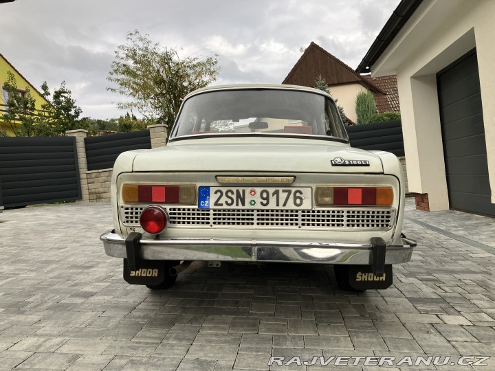 Škoda 100  1976