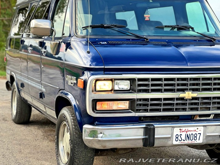 Chevrolet G20 5.7 V8 | Choo Choo Custom 1995
