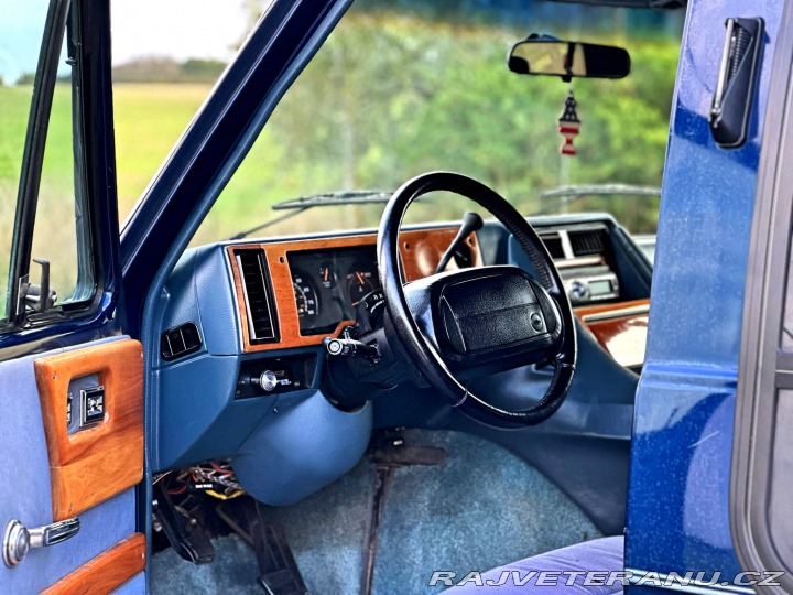 Chevrolet G20 5.7 V8 | Choo Choo Custom 1995