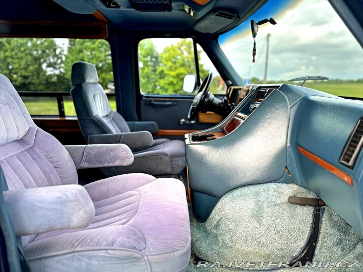 Chevrolet G20 5.7 V8 | Choo Choo Custom 1995