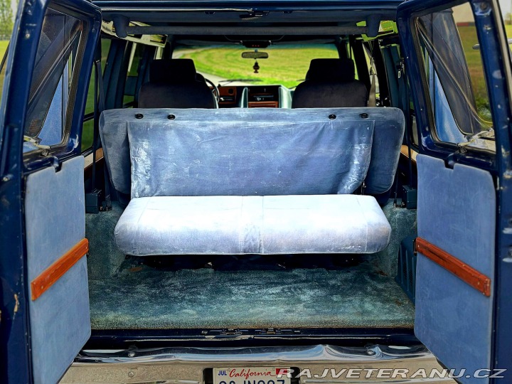 Chevrolet G20 5.7 V8 | Choo Choo Custom 1995