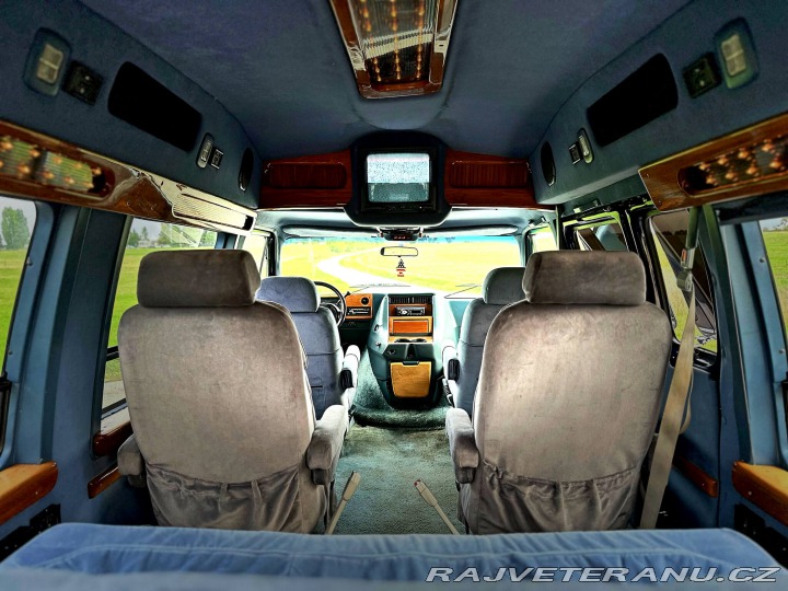 Chevrolet G20 5.7 V8 | Choo Choo Custom 1995
