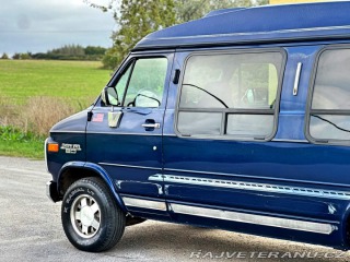 Chevrolet G20 5.7 V8 | Choo Choo Custom 1995