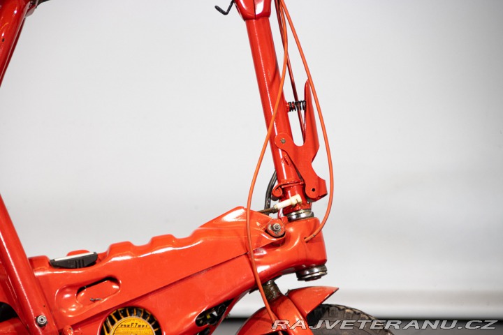 Ostatní značky Ostatní modely Quasar TENDER CICLOMOTORE PIEGHEVOLE 1983