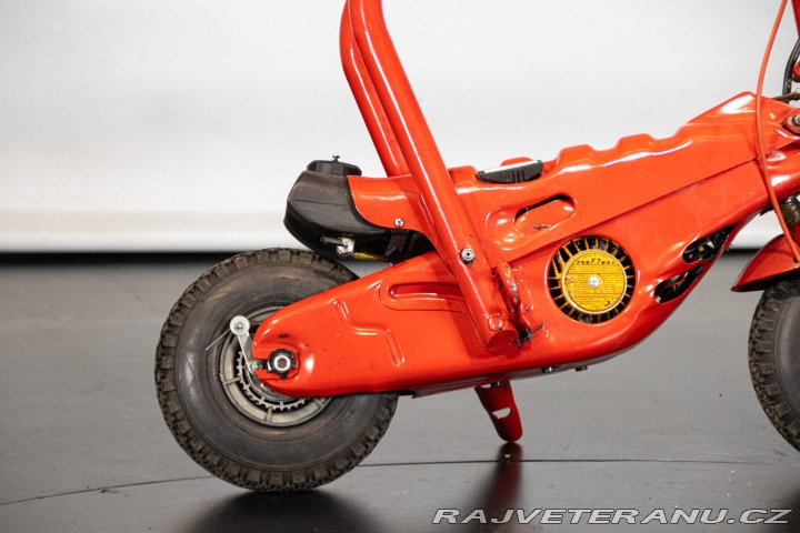 Ostatní značky Ostatní modely Quasar TENDER CICLOMOTORE PIEGHEVOLE 1983