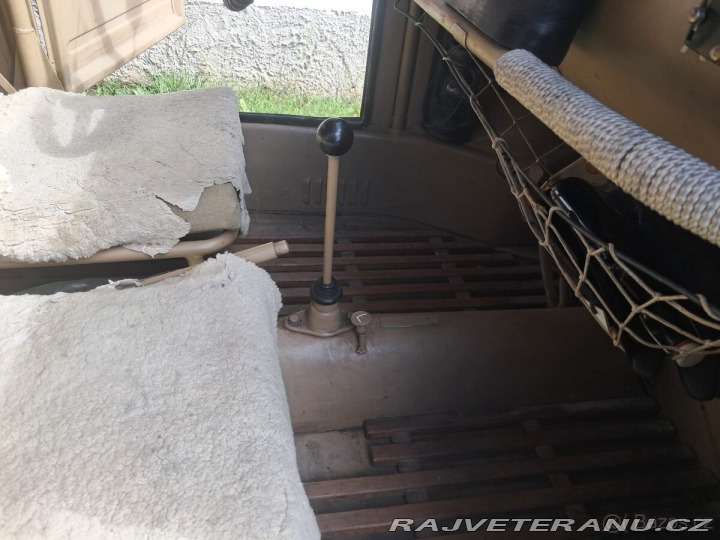 Volkswagen Kübelwagen 82 1943